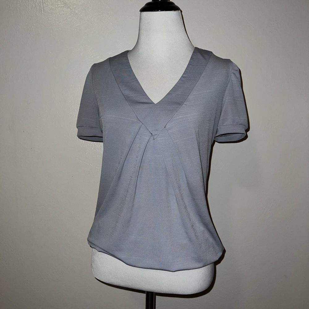 Gray Maurice’s dress top